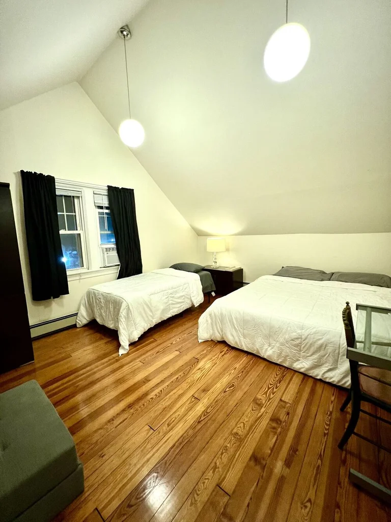 라라 게스트하우스 · ECHO (C-2 큰 룸, 식사제공)