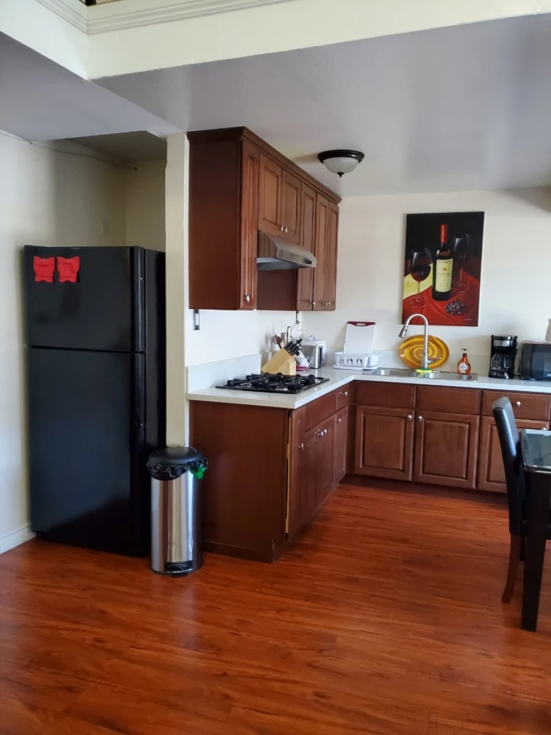 LA 콘도텔 7호 - 스튜디오 + 로프트 썸네일 7