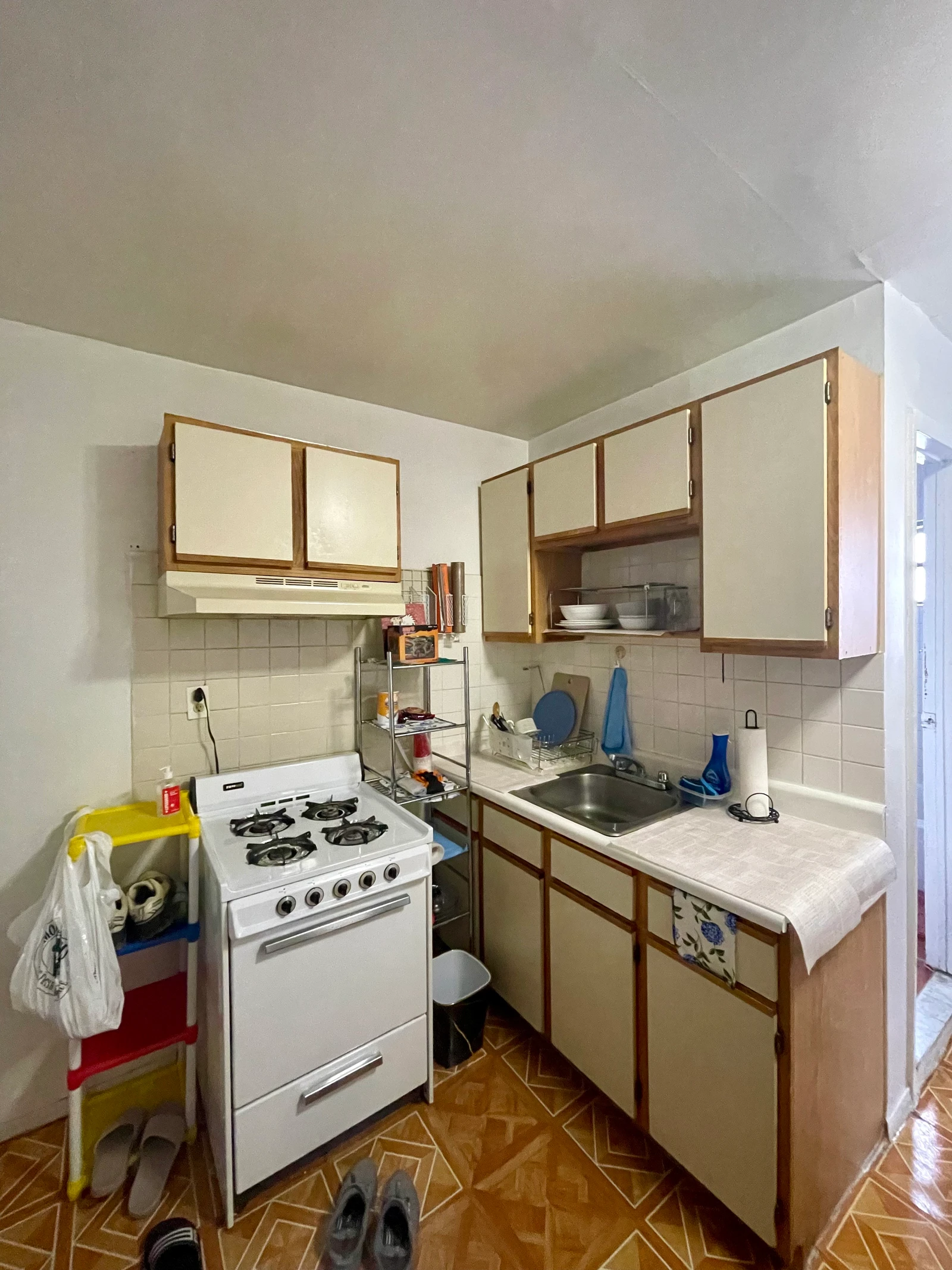 Townhouse in Midtown Manhattan | Subways A/C/E/B/D/N/Q/R/W/1/2 Spacious Sunny Private Room near Columbus Circle/Central Park - Unit #5S-3 thumbnail 7