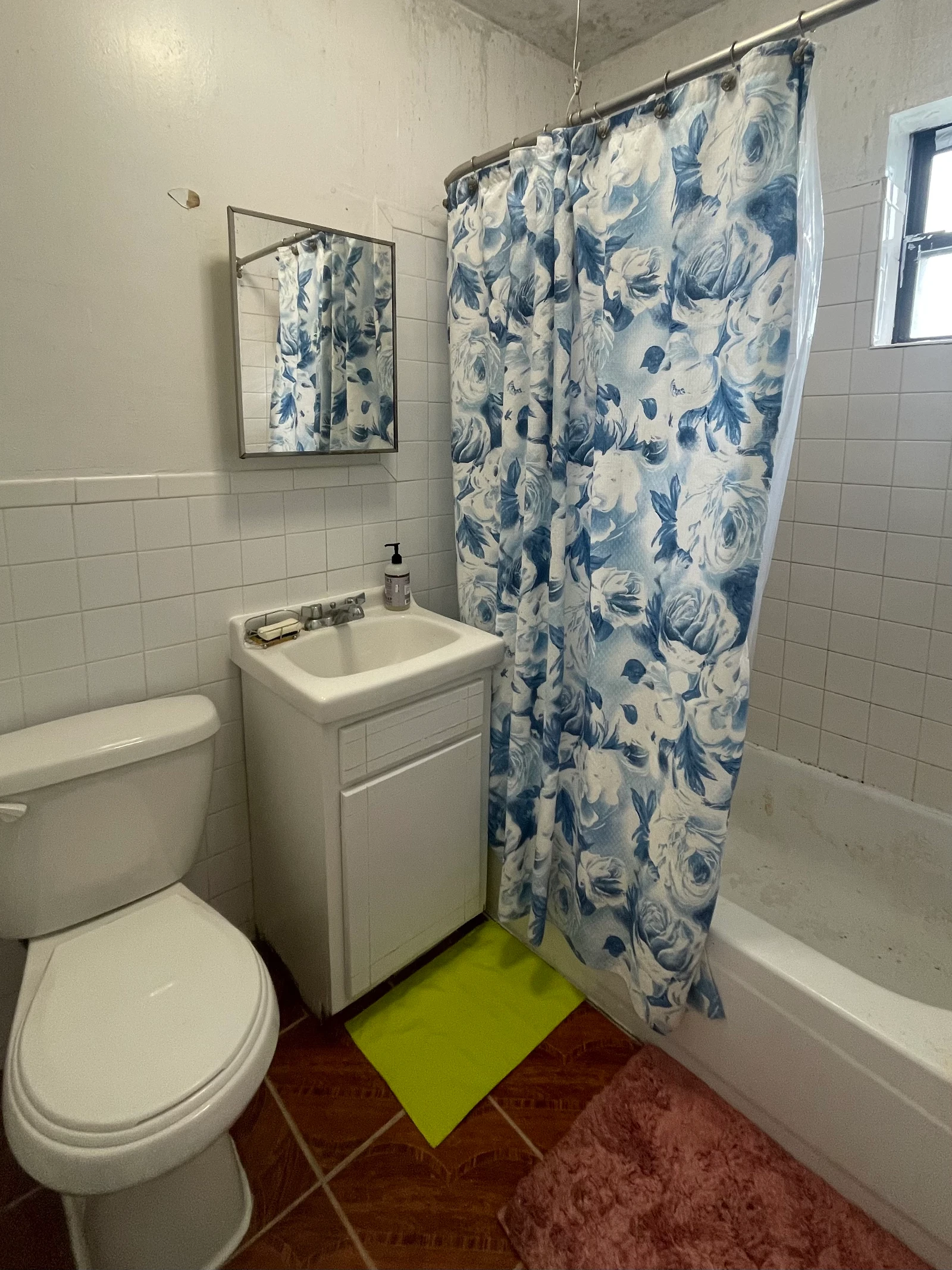Townhouse in Midtown Manhattan | Subways A/C/E/B/D/N/Q/R/W/1/2 Spacious Sunny Private Room near Columbus Circle/Central Park - Unit #5S-3 thumbnail 12