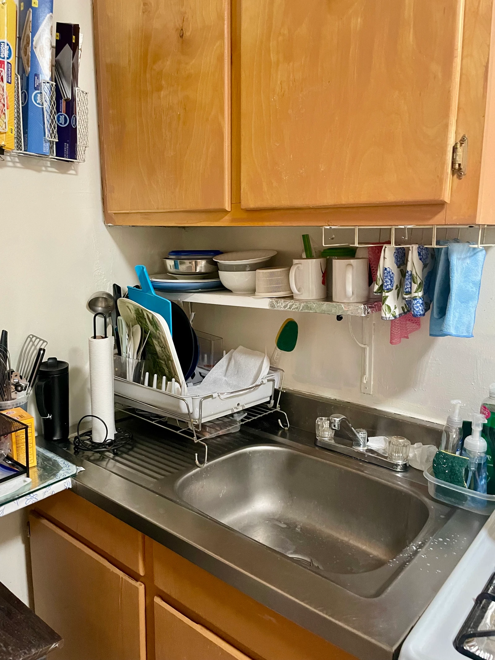 Townhouse in Midtown Manhattan | Subways A/C/E/B/D/N/Q/R/W/1/2 Deluxe Private Room near Columbus Circle/Central Park - Unit #2S-2 thumbnail 4