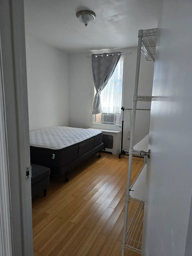 House · Master room
