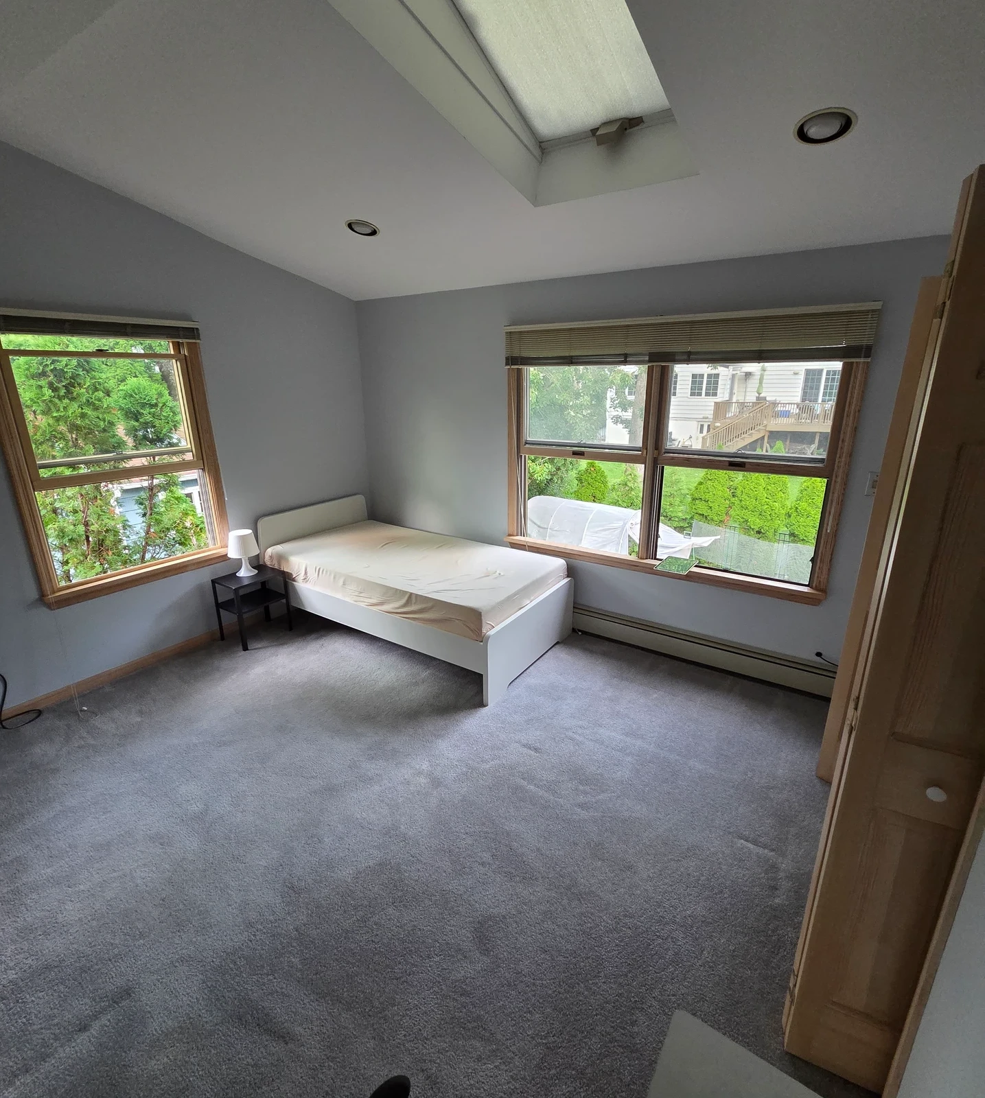 Royal house Room No. 2, large room image 2