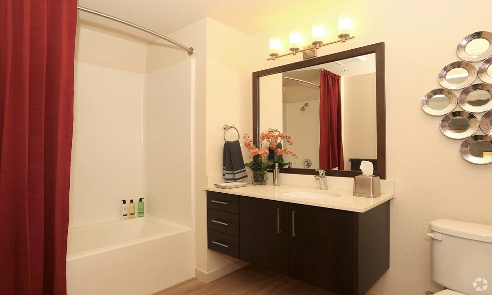 312BOWERY 0504 thumbnail 8
